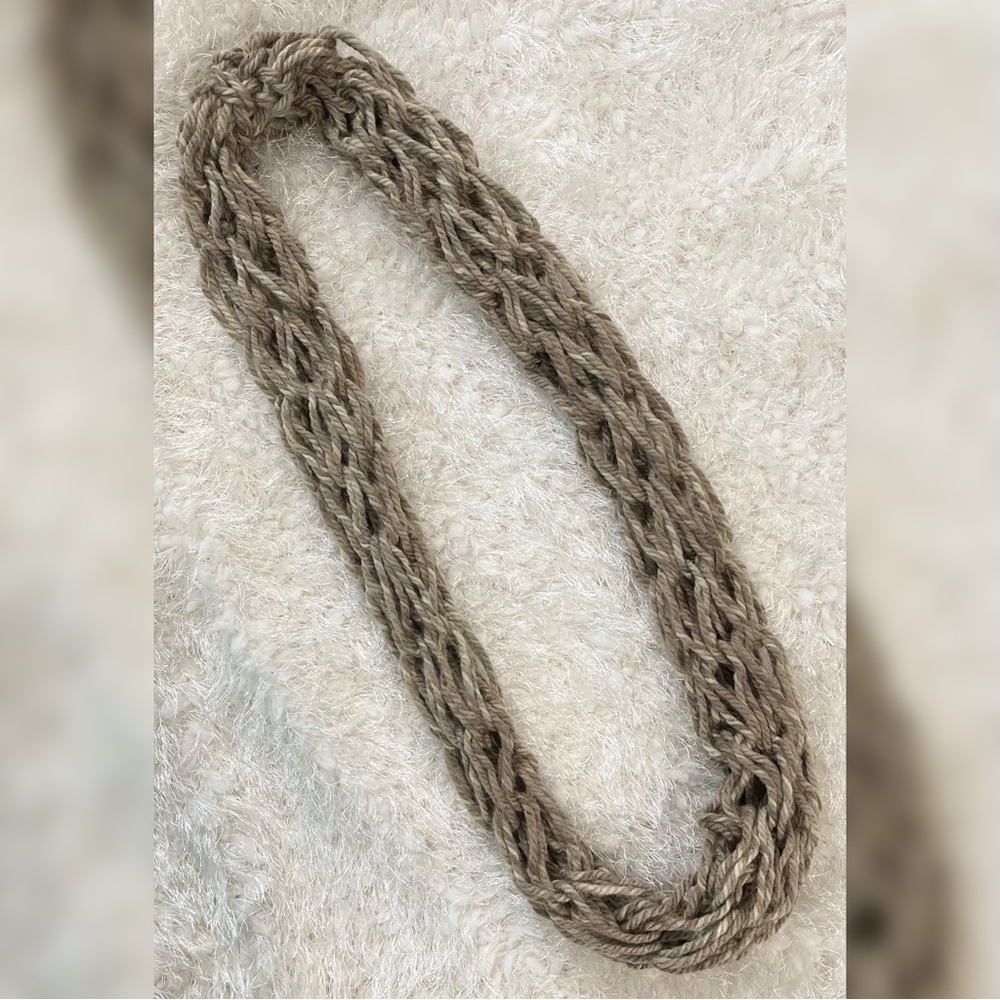 Handmade Hand Crafted Arm Knit Infinity Scarf Taupe Twist - Picture 3 of 3